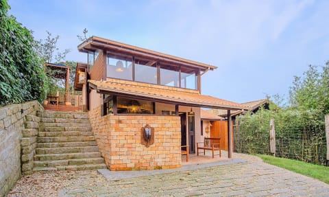 Villa | Exterior