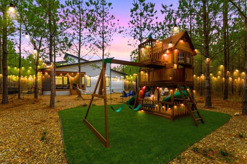 Welcome to All Your Promises cabin in Hochatown!