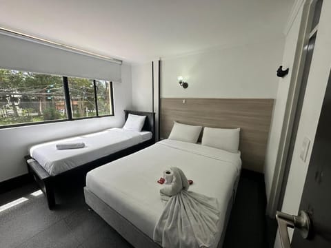 Triple Room | In-room safe, free WiFi