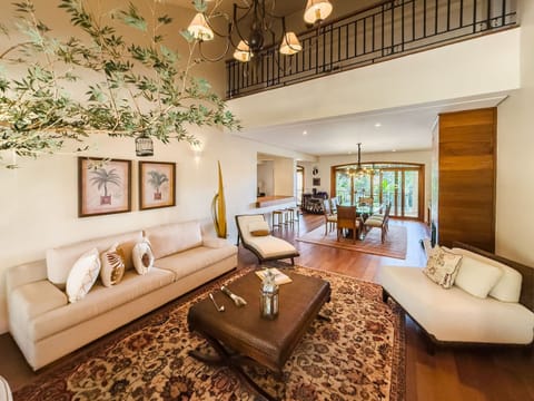 Luxury Villa | Living area