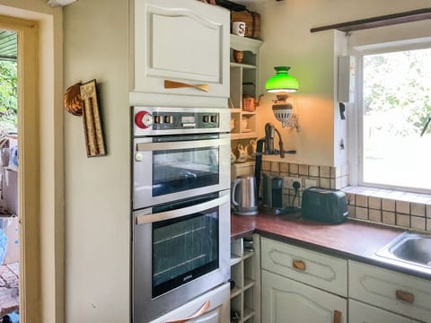 Kitchen | The Old Lodge., Tisbury