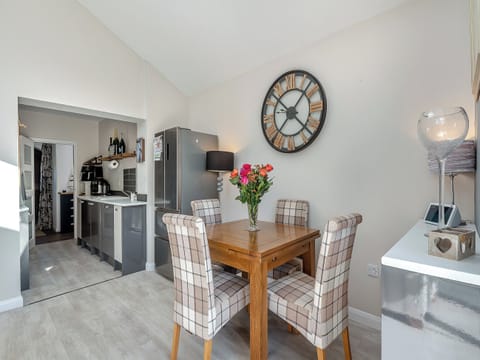 Dining Area | The Beach Retreat, Chapel St Leonards, near Skegness