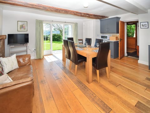 Dining room | Hollin Bank Barn, Coniston