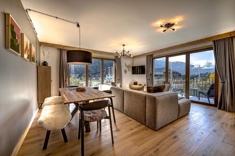 Dual aspect with 2 balconies