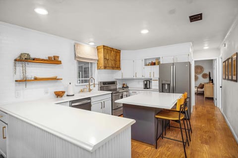 Another angle of the modern kitchen.