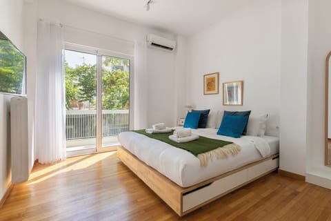 Apartment, 3 Bedrooms, Balcony, City View | In-room safe, blackout drapes, iron/ironing board, free WiFi