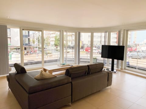 Apartment | Living room