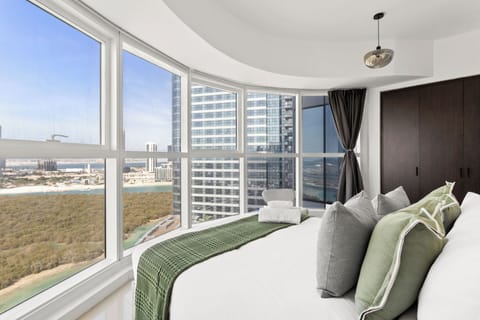 Comfort Apartment | Egyptian cotton sheets, premium bedding, memory foam beds, in-room safe