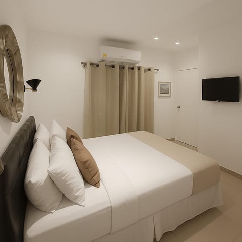 Deluxe Apartment | Free WiFi
