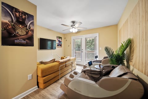 Ask about early check-in before 4 pm or late check-out past 10 am