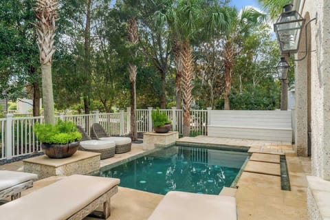 Welcome to 'Water and Wine' by Stay on 30a!