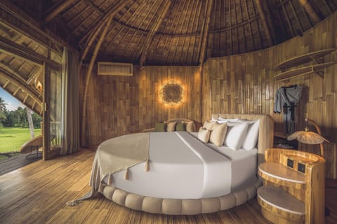 One Bedroom Villa Private Pool with Ricefield View - Include Prestige Experience | Minibar, in-room safe, free WiFi, bed sheets