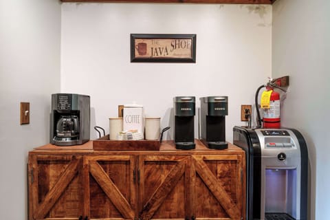 Your daily dose of happiness, served right here. We've got all the essentials for the perfect cup (or two... or three!).