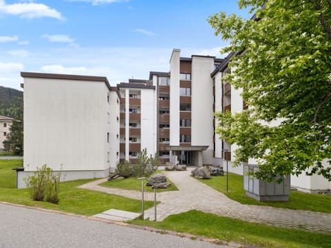 Residential Area, Architecture, Apartment, Home, Condominium, Estate, Yard, Balcony