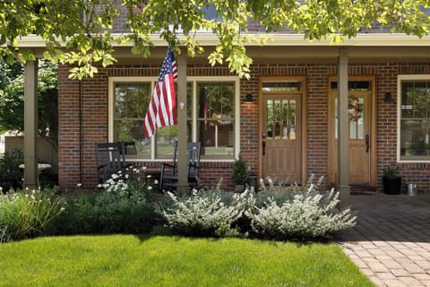 Welcome to Cascade Cottage!