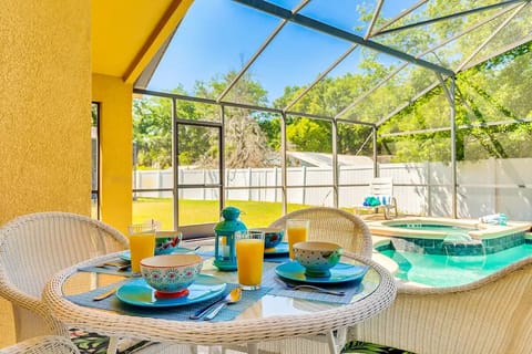 Have your breakfast poolside with your own private pool and hottub!