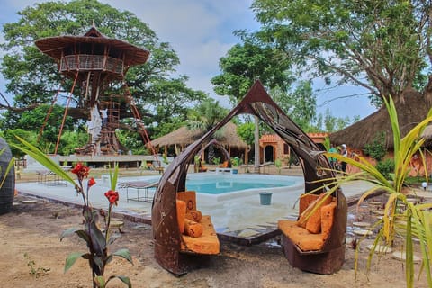 Seasonal outdoor pool