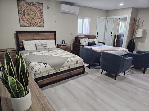 Queen size bed , and a queen size pull out sofa