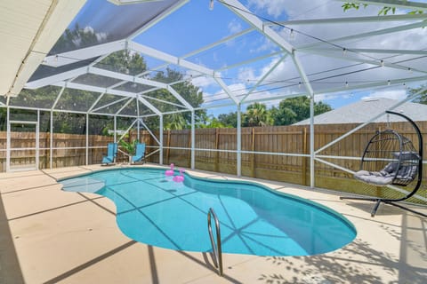 Vero Beach Vacation Rental | 3BR | 2BA | 1,800 Sq Ft | Small Step to Enter