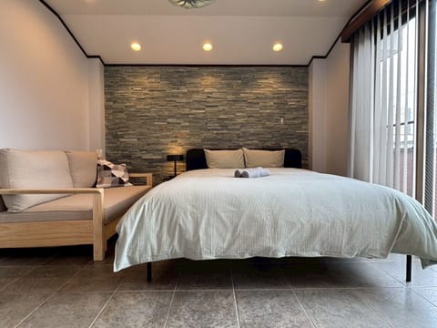 Comfort House, Balcony, Park View | Blackout drapes, iron/ironing board, cribs/infant beds, free WiFi