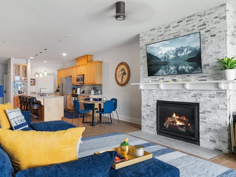 Condo #222 - Seasons at Sandpoint