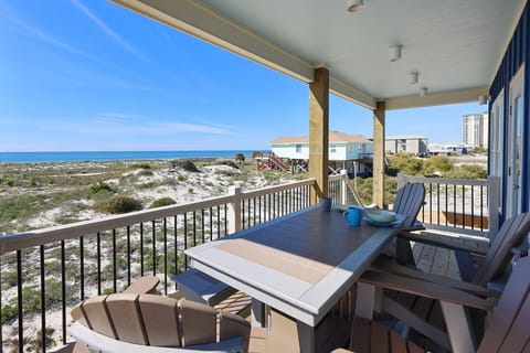 House, 4 Bedrooms | Outdoor dining