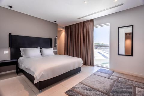 Comfort Double Room, Park View | Desk, free WiFi