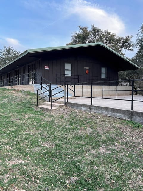 Sunset bunkhouse showing steps & patio