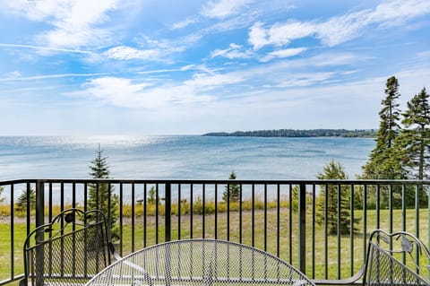 Endless view of Lake Superior from the Balcony