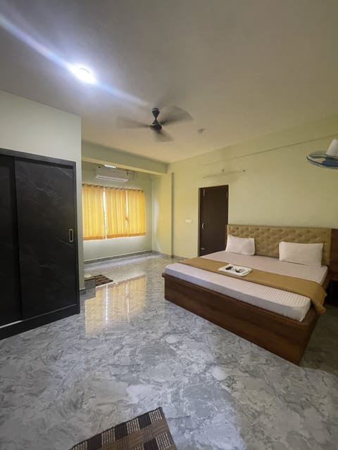 Deluxe Double Room, City View | Free WiFi