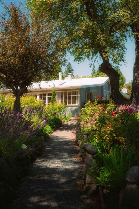 Cottage Gardens