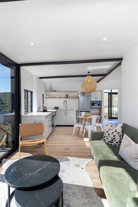 Classic Cabin, Balcony, Mountain View | Private kitchen | Mini-fridge