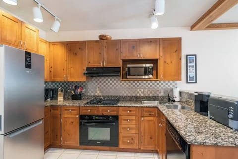 3a70cb00-5a86-4221-8acd-a55510ed5e4e