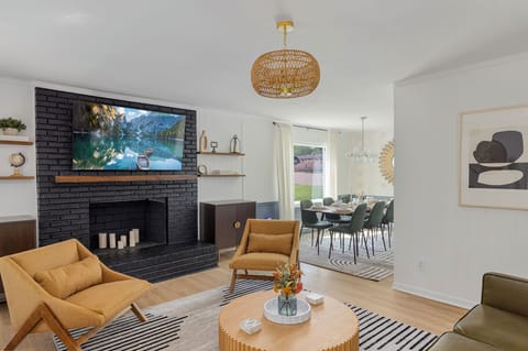 Newly renovated open space living room, connected to the dining room!