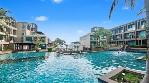 Apartment, 1 Bedroom, Accessible, Balcony | Pool | Outdoor pool