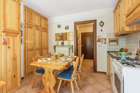 Kitchen and dining area