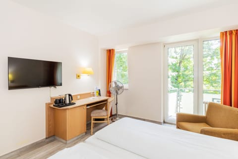 Double Room | Premium bedding, memory foam beds, minibar, in-room safe