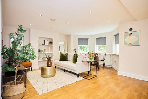 Apartment | Living area