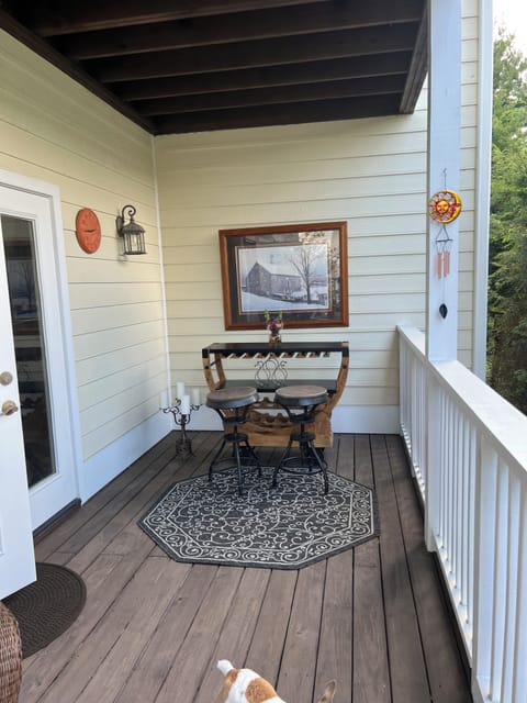 Bar on downstairs balcony