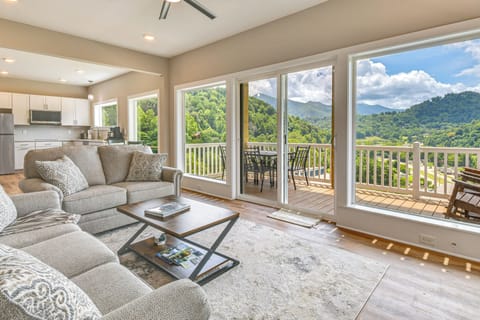 Maggie Valley Vacation Rental | 2BR | 2BA | 900 Sq Ft | Stairs Required