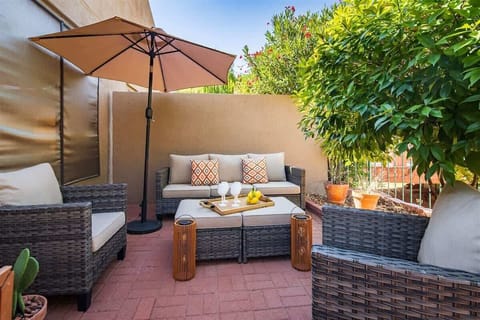 Welcome to Desert Poppy - 2BD, 2BA, Pet Friendly Nepenthe Condo