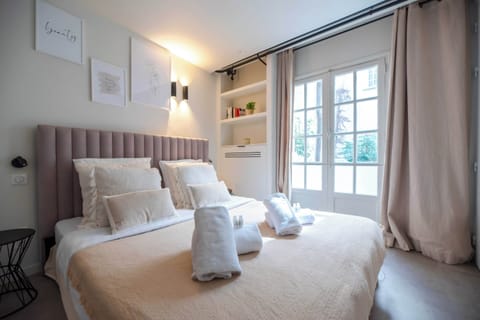 Apartment | 1 bedroom, iron/ironing board, bed sheets