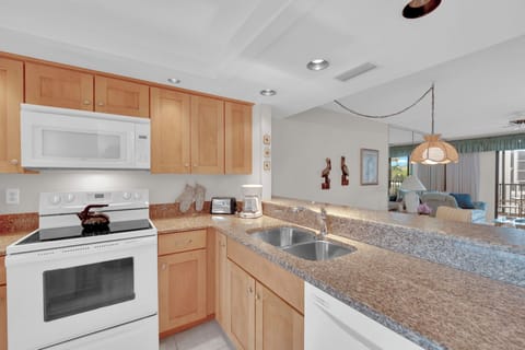 Granite countertops in kitchen
