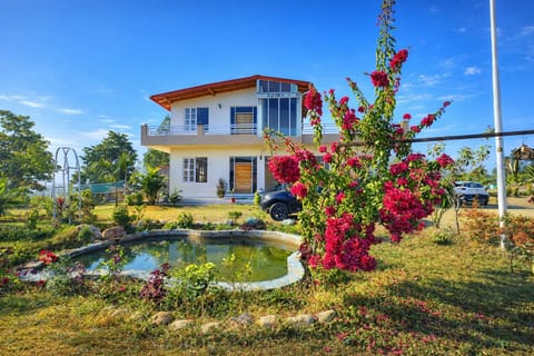 Villa from outside 