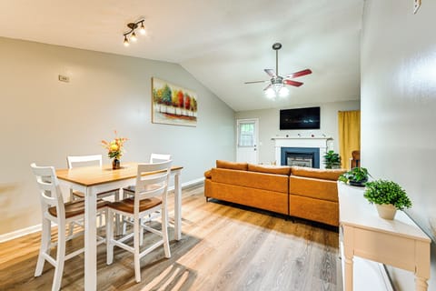 House (2 Bedrooms) | Interior
