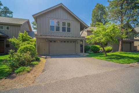43 Fremont Crossing-01