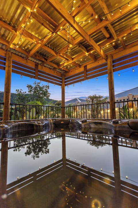 House | 4 bedrooms, Internet