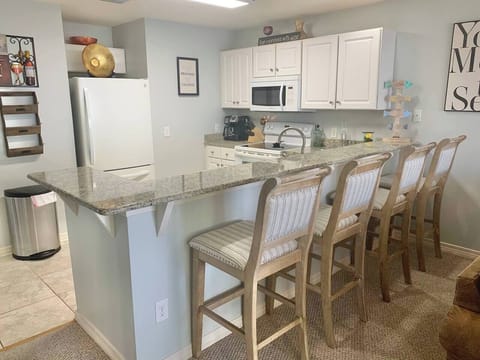 Kitchen, Seaclusion, Innerarity Townhomes, Perdido Key FL (1)