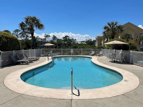 Pool, Serenita Ora, Innerarity Townhomes, Perdido Key FL