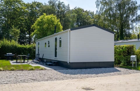 Exterior of Vakantiepark de Zeeuwse Parel – Summerlove
